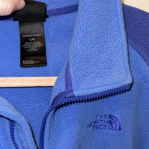 North Face Fleece Jacket Women’s - Picture 3 of 5